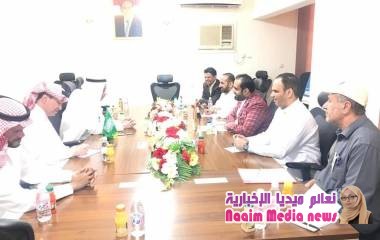 الوكيل القرشي: يطلع على الترتيبات الجارية لخدمة الحجاج اليمنيين ويلتقي بممثلي المؤسسة الأهلية للطوافة بمكة المكرمة