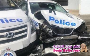مهرب سيء الحظ يصدم سيارة شرطة بشاحنة تحمل مخدرات بملايين الدولارات
