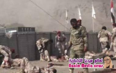 هجوم للحوثيين على عرض عسكري في عدن يقتل 32 شخصا