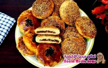 أقراص الشام أو الذرة الصفراء بالتمر. لذيذة جدآ وسهلة الإعداد