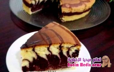 كيكة الزيبرا المخططة كيكه إسفنجية هشه تذوب بالفم.. من جد ولا أروع من كذا ..????????