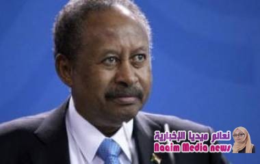 نجاة رئيس الوزراء عبد الله حمدوك من محاولة اغتيال يوم الإثنين في هجوم بـ "عبوة ناسفة" استهدف موكبه في العاصمة الخرطوم.