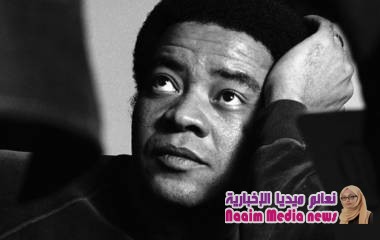 رحيل مغني السول الأميركي بيل ويذرز