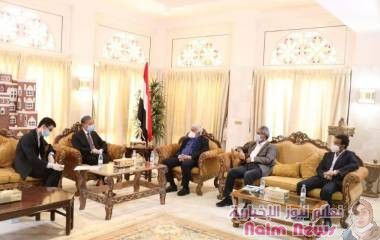 باعوم يبحث مع السفير الصيني مستجدات الوضع الصحي في اليمن