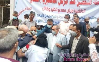 وكيل أول محافطة تعز يدشن حملة التحصين الواسعة ضد مرض الدفتيريا في المحافظة