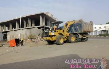 تنفيذا لتوجيهات المحافظ سالمين : تواصل اعمال حملة النظافة الشاملة في مديرية خور مكسر