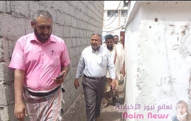 *مدير عام نظافة عدن يتفقد مستوى الأضرار جراء حريق نشب بمنزل نائب رئيس قسم النظافة بمديرية دار سعد*