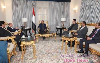 نائب الرئيس يؤكد على ضرورة تنفيذ اتفاق الرياض وفق الأطر الزمنية المحددة.