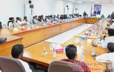 محافظ شبوة يؤكد اهمية الملكية الخاصة والحفاظ على اراضي الدولة وحمايتها.