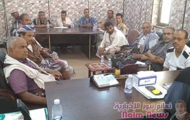 تنفيذي عتق يشيد بوتيرة الاعمال الجارية في مشروعات البنى التحتية والتحسين بالمدينة.