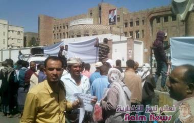 وقفة احتجاجية للمطالبة ببقية المتهمين والإسراع في المحاكمة