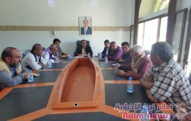 مناقشة آليات الرقابة على اسعار الخضار والفواكة والادوية بشبوة .