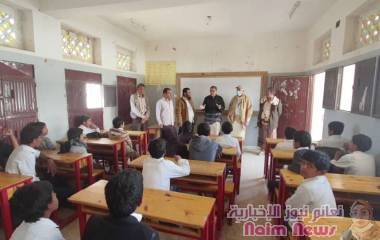 هشله يدشن الفصل الدراسي الثاني ومشروع الحولات النقدية بمديرية عين شبوة