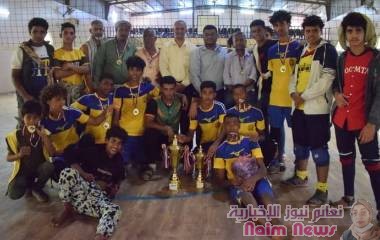 فيما منتخب المنصورة ثانيا وصيرة ثالثا.. منتخب طائرة ثانويات البريقة يتوج ببطولة الكرة الطائرة المدرسية بعدن