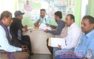 محافظ أبين يناقش مع مدير عام صندوق الاشغال العامة تنفيذ عدد من المشاريع الهامة في جانبي الزراعة والري