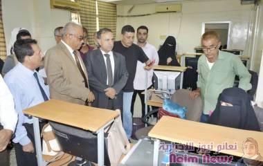رئيس جامعة عدن يدشن عملية القبول والتسجيل الكترونياً لعدد من الكليات