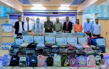 برعاية وزير التربية والتعليم... مؤسسة صلة وجمعية الطالب تدشنان توزيع 6360 حقيبة مدرسية لخمس محافظات يمنية*