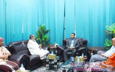 الوكيل عبدون يطلع على أوضاع القطاع التربوي  والتعليمي بمديرية زمخ ومنوخ بالوادي والصحراء