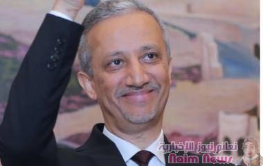 في اتصال هاتفي .. رئيس مجلس إدارة نادي الصقر شوقي احمد هائل يحدث لاعبي النادي عقب تعادلهم السلبي مع أهلي صنعاء: 