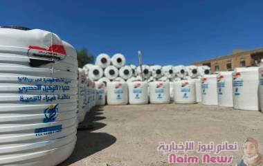 خبراء والاغاثة اليمنية ينفذون توزيع مياة الشرب لعام كامل في تعز
