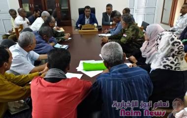 الشاذلي يوجه السلطة المحلية بمديرية صيره بسرعة عمل سياج حماية لزائري متنفس ابودست  