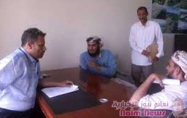 محافظ أبين يناقش مع مدير كهرباء لودر تحسين مستوى توليد الطاقة بالمديرية