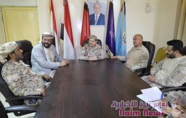 وزير الدفاع يناقش مع اللواء الشهراني سير العمليات القتالية وآليات التنسيق والتعاون مع القوات المشتركة