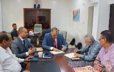 توقيع عقود صيانة وإعادة تأهيل طريق الوهط - طور الباحة في لحج