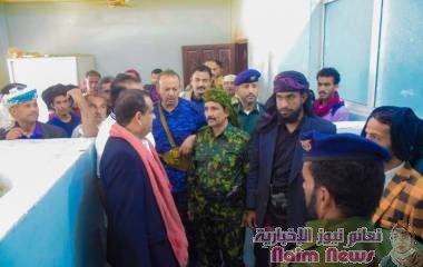 المحافظ العولقي يزور عدد من المصالح الامنية،ويؤكد اهمية خدماتها للمواطنين .