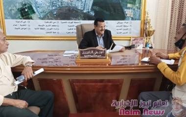 مدير عام المنصورة يناقش الترتيبات لتنفيذ مشروع الإستجابة السريعة للنازحين*