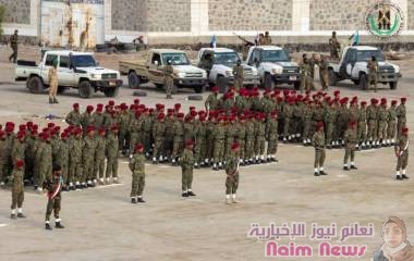 الحزام الأمني بالعاصمة عدن يدشن العام التدريبي الجديد بعرض عسكري مهيب ..