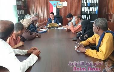 مدير عام البريقة يُشدد على مضاعفة الجهود في الحفاظ على نظافة وتحسين المديرية