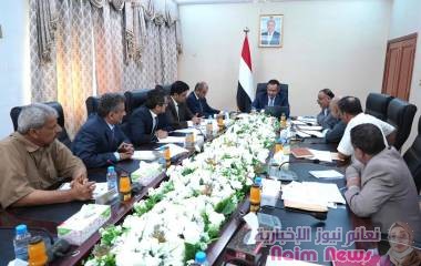 برئاسة رئيس الوزراء ومشاركة محافظ تعز  ........ المجلس الأعلى للطاقة يناقش تزويد تعز بالمنحة النفطية السعودية وتنفيذ قرارات إنشاء محطة كهربائية بقدرة 30 ميجاوات