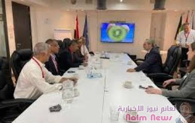 الفريق الحكومي يؤكد التزامه ببحث فرص فتح حصار تعز وكشف المعرقل للهدنة الأممية