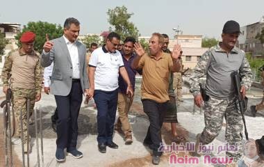 "لملس" يتفقد عدد من المشاريع الخدمية في مديرية المنصورة بعدن*