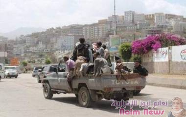 بسبب خلاف على قطعة أرض.. مقتل وإصابة عنصرين من مليشيا الحوثي في اشتباكات مسلحة شمال مدينة إب، بين القيادي الحوثي