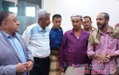 أمين عام محلي أبين يفتتح سوق انجاز التجاري في مدينة زنجبار