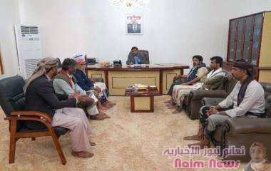 البحسني يستقبل أقرباء شهداء وجرحى الحادثة الإجرامية التي وقعت بمنطقة يبعث