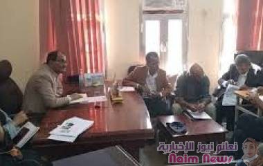 برئاسة الوكيل لملس.. فريق تحديث الدليل الإرشادي للأنشطة المدرسية اللاصفية بوزارة التربية يعقد اجتماعه الأول بعدن 