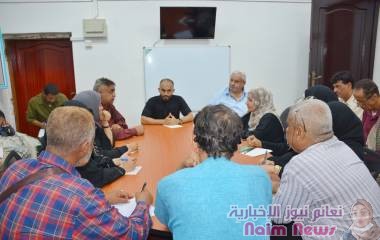 مدير صيرة يشدد على ضرورة الارتقاء بمستوى الخدمات وتعزيز تحصيل الإيرادات