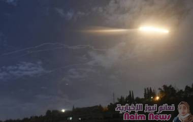 سانا": وسائط دفاعنا الجوي تتصدى لأهداف معادية في أجواء العاصمة السورية دمشق 