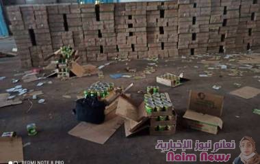 بناءا على بلاغ مكتب الصناعة والتجارة بعدن يحرز 7000 كرتون طماطم تعرض لسوء تخزين