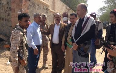 مديرا مديريتي التعزية وشرعب السلام يتفقدان جاهزية طريق جولة القصر - الكمب