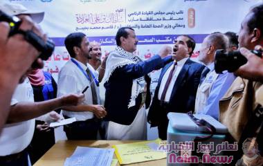 وكيل محافظة مأرب يدشن حملة التحصين الطارئة ضد الكوليرا .