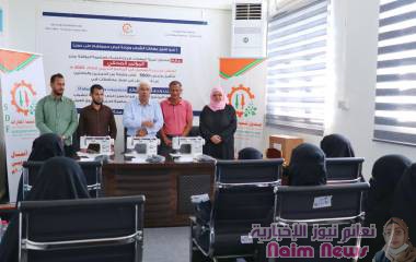 برعاية محافظ عدن وبدعم مؤسسة الثواب الخيرية  صندوق تنمية المهارات يدشن توزيع 100 ماكينة خياطة لتمكين النساء اقتصادياً